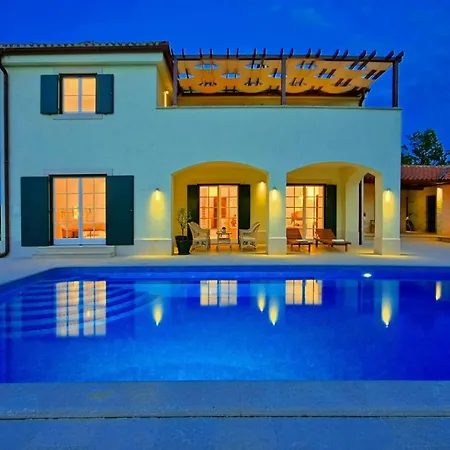 Alma Villa